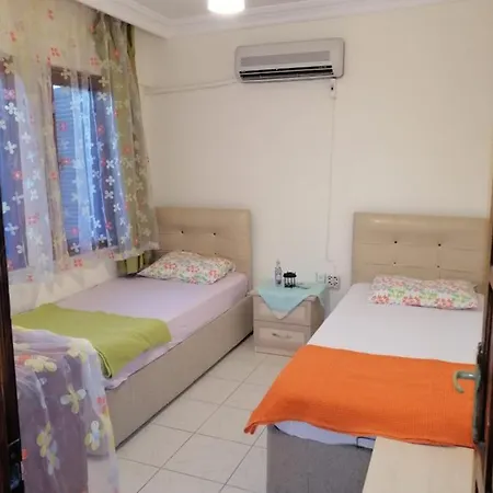 Nirvana Beach Club Bungalow فيلة