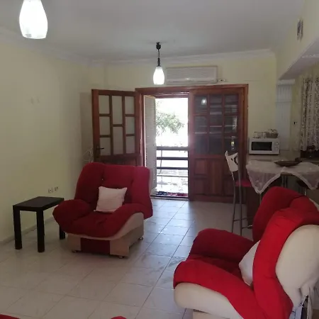 Nirvana Beach Club Bungalow فيلة