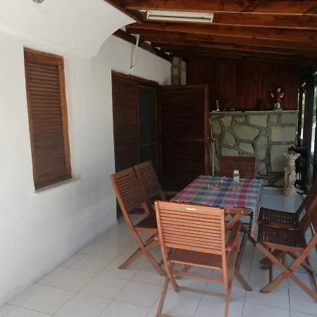 Nirvana Beach Club Bungalow فيلة فتحية